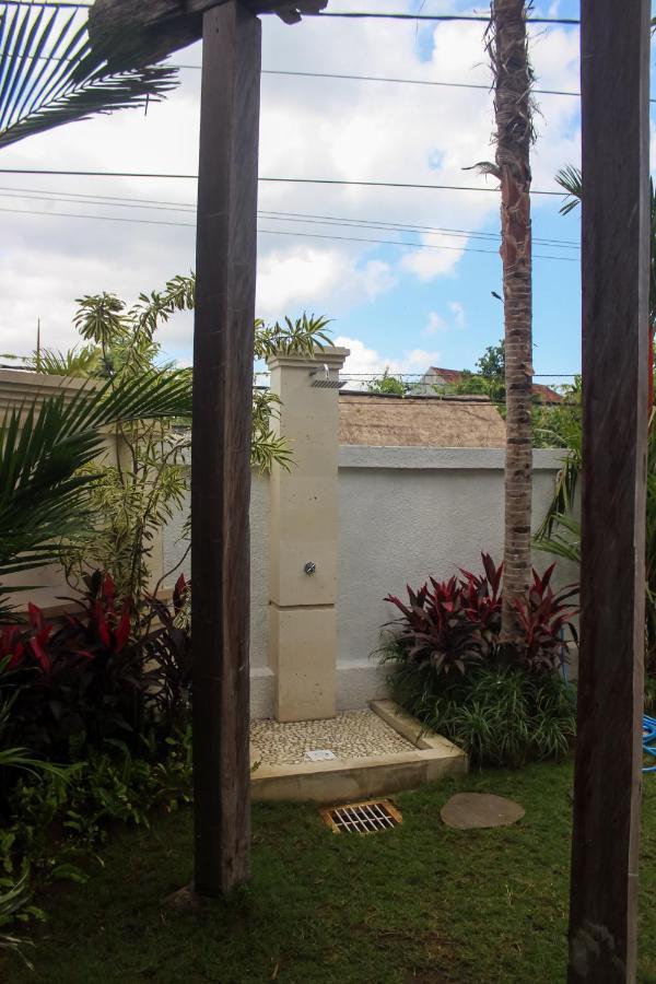 Lilis Ikvala Radha Hotel Canggu  Bagian luar foto