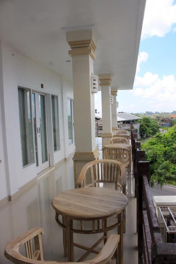 Lilis Ikvala Radha Hotel Canggu  Bagian luar foto