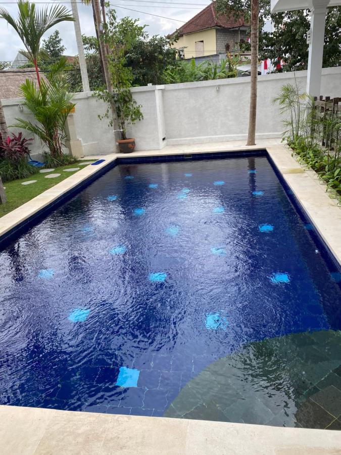 Lilis Ikvala Radha Hotel Canggu  Bagian luar foto